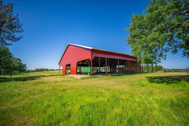 $3,890,000 | 26602 Snider Ranch Road, Oak Run, CA 96069