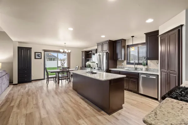 $524,900 | 3007 Gardenia Drive, Little Chute, WI 54913