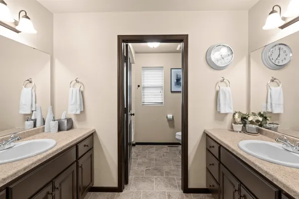 $524,900 | 3007 Gardenia Drive, Little Chute, WI 54913