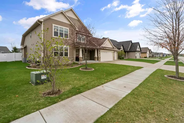 $524,900 | 3007 Gardenia Drive, Little Chute, WI 54913