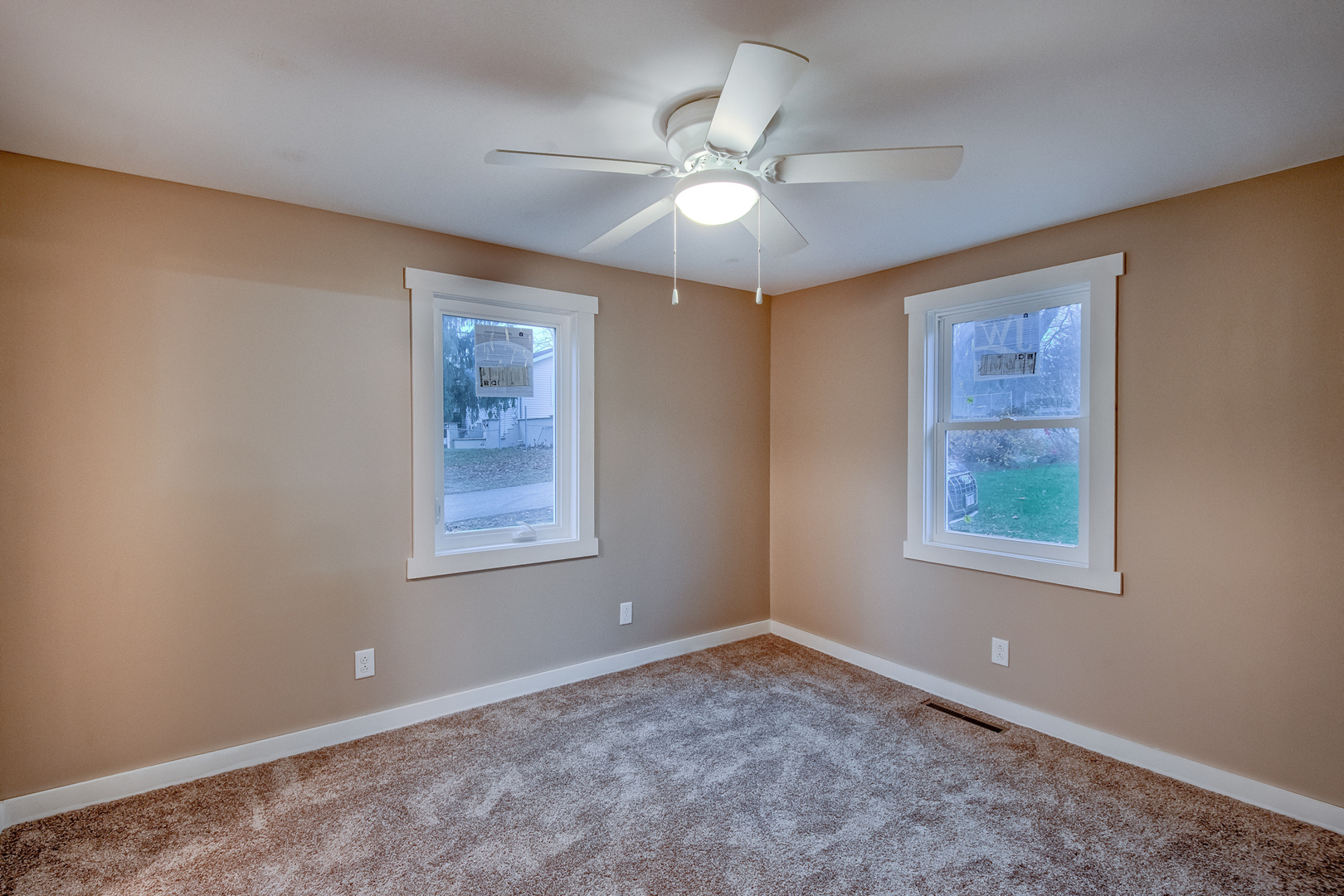 26769 North Genesee Street Wauconda, IL 60084 - Photo 9 of 16 a view of an empty room with a window