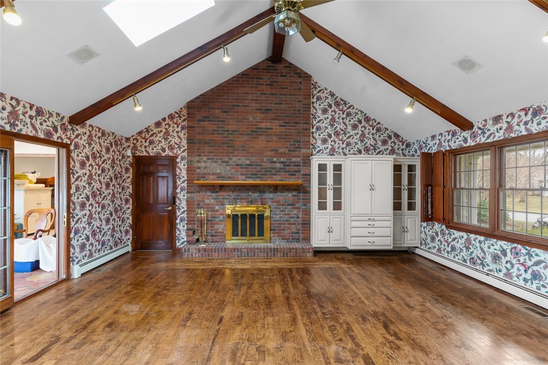 385 Olney Arnold Road Cranston, RI 02921 - Photo 22 of 50 Gallery Image 22