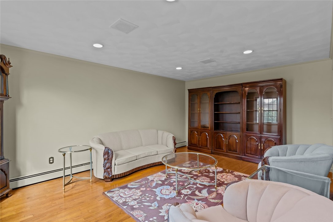385 Olney Arnold Road Cranston, RI 02921 - Photo 37 of 50 Gallery Image 37