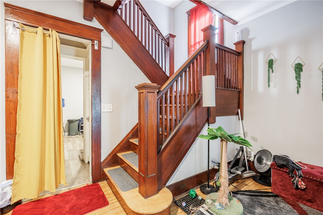 612 Brooks Avenue Rochester, NY 14619 - Photo 4 of 28 Gallery Image 4