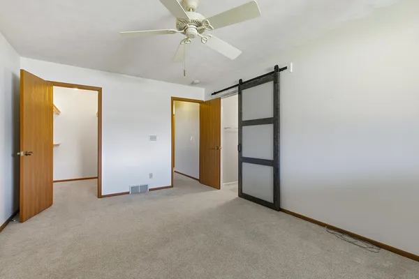 $179,900 | 4704 9th Street, Unit 2, East Moline, IL 61244