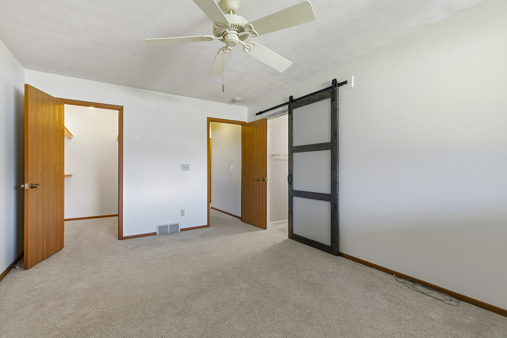 4704 9th Street, Unit 2 East Moline, IL 61244 - Photo 21 of 36