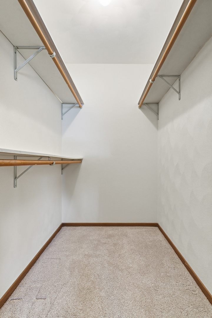 4704 9th Street, Unit 2 East Moline, IL 61244 - Photo 22 of 36