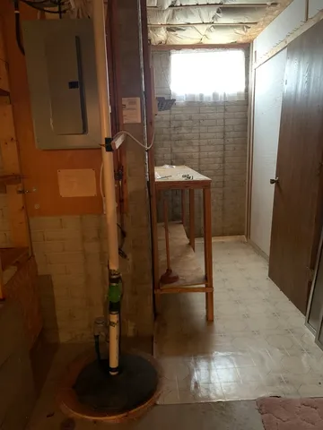 $189,900 | 4704 9th Street, Unit 2, East Moline, IL 61244