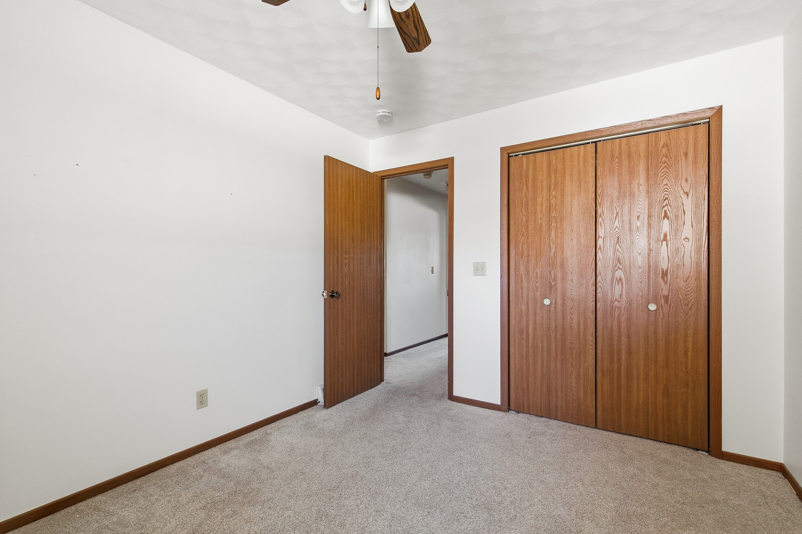 4704 9th Street, Unit 2 East Moline, IL 61244 - Photo 24 of 36