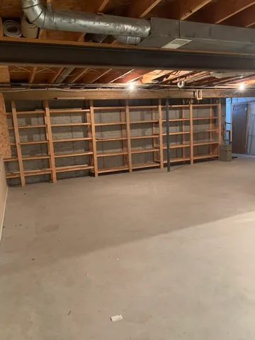 $189,900 | 4704 9th Street, Unit 2, East Moline, IL 61244