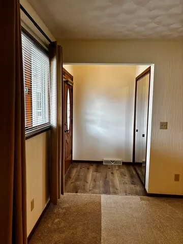 $189,900 | 4704 9th Street, Unit 2, East Moline, IL 61244