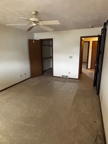 $189,900 | 4704 9th Street, Unit 2, East Moline, IL 61244