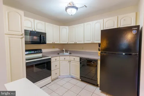 $279,900 | 1805 The Woods II, Cherry Hill, NJ 08003