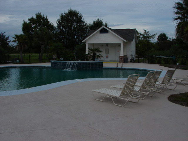 196 Periwinkle Lane Foley, AL 36535 - Photo 3 of 7