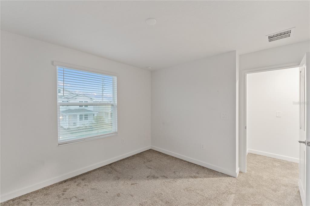 11836 Language Way Orlando, FL 32832 - Photo 14 of 35