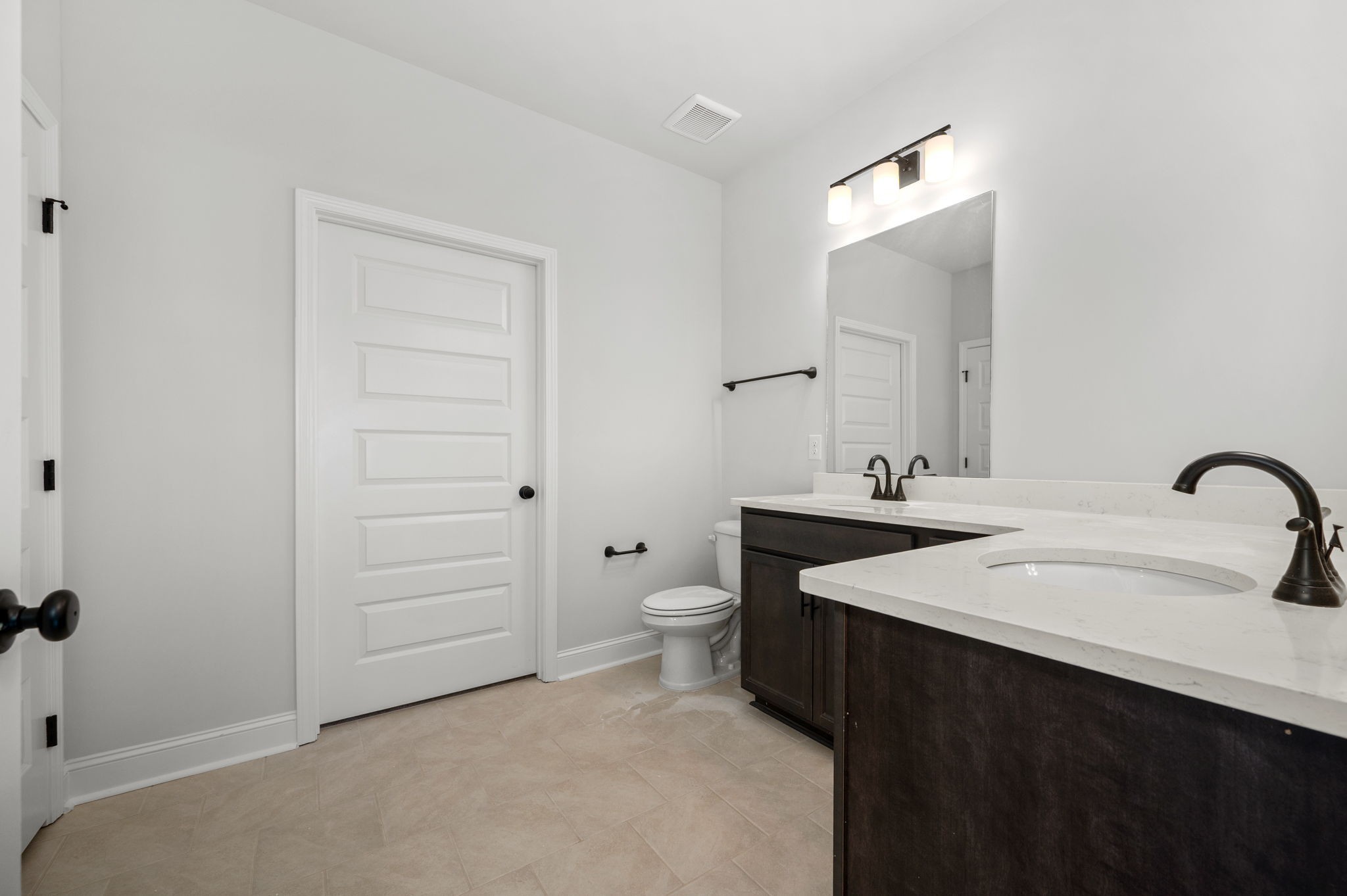 516 Rohan Drive Murfreesboro, TN 37129 - Photo 11 of 30 Gallery Image 11