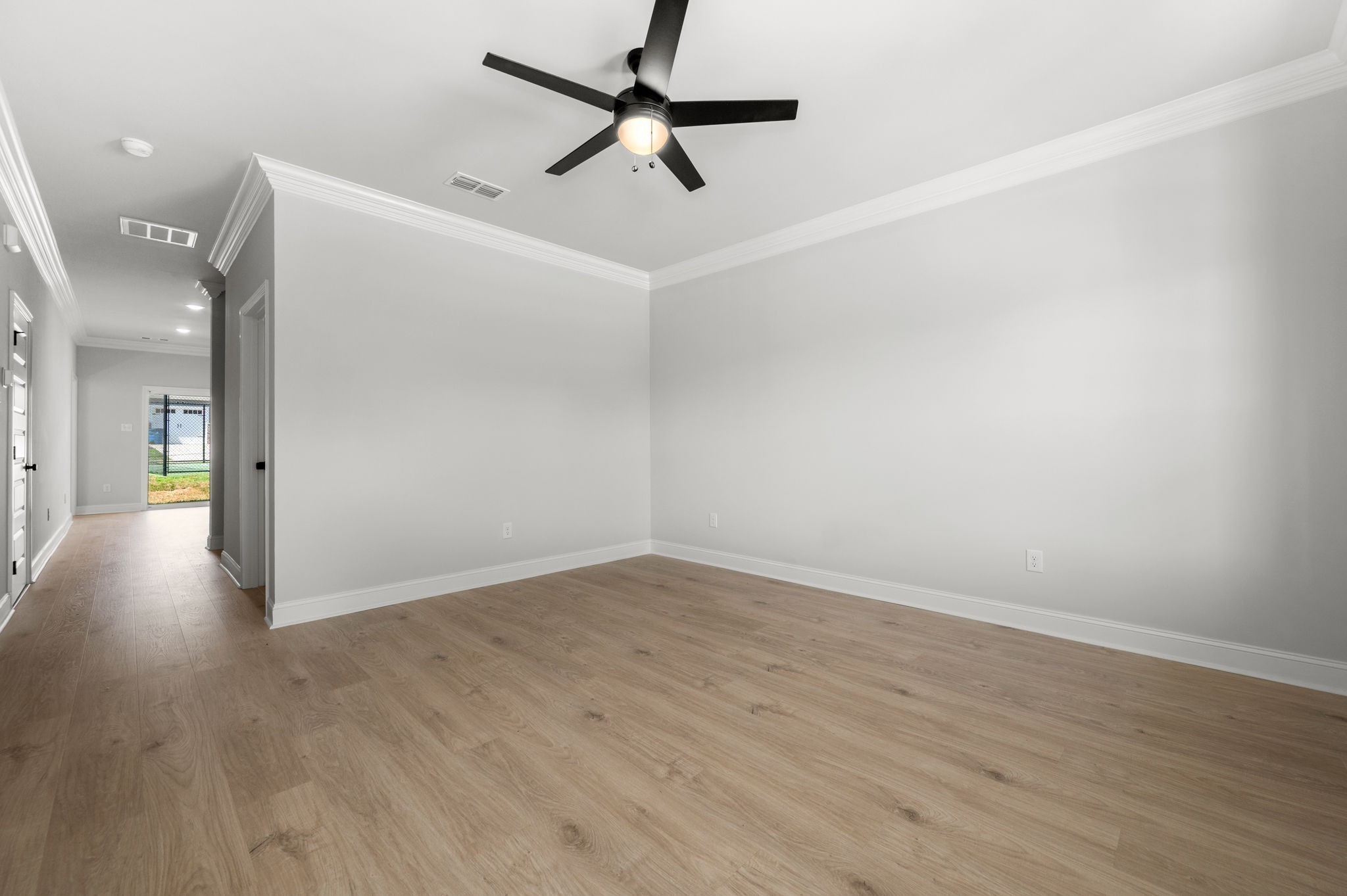 516 Rohan Drive Murfreesboro, TN 37129 - Photo 2 of 30 Gallery Image 2