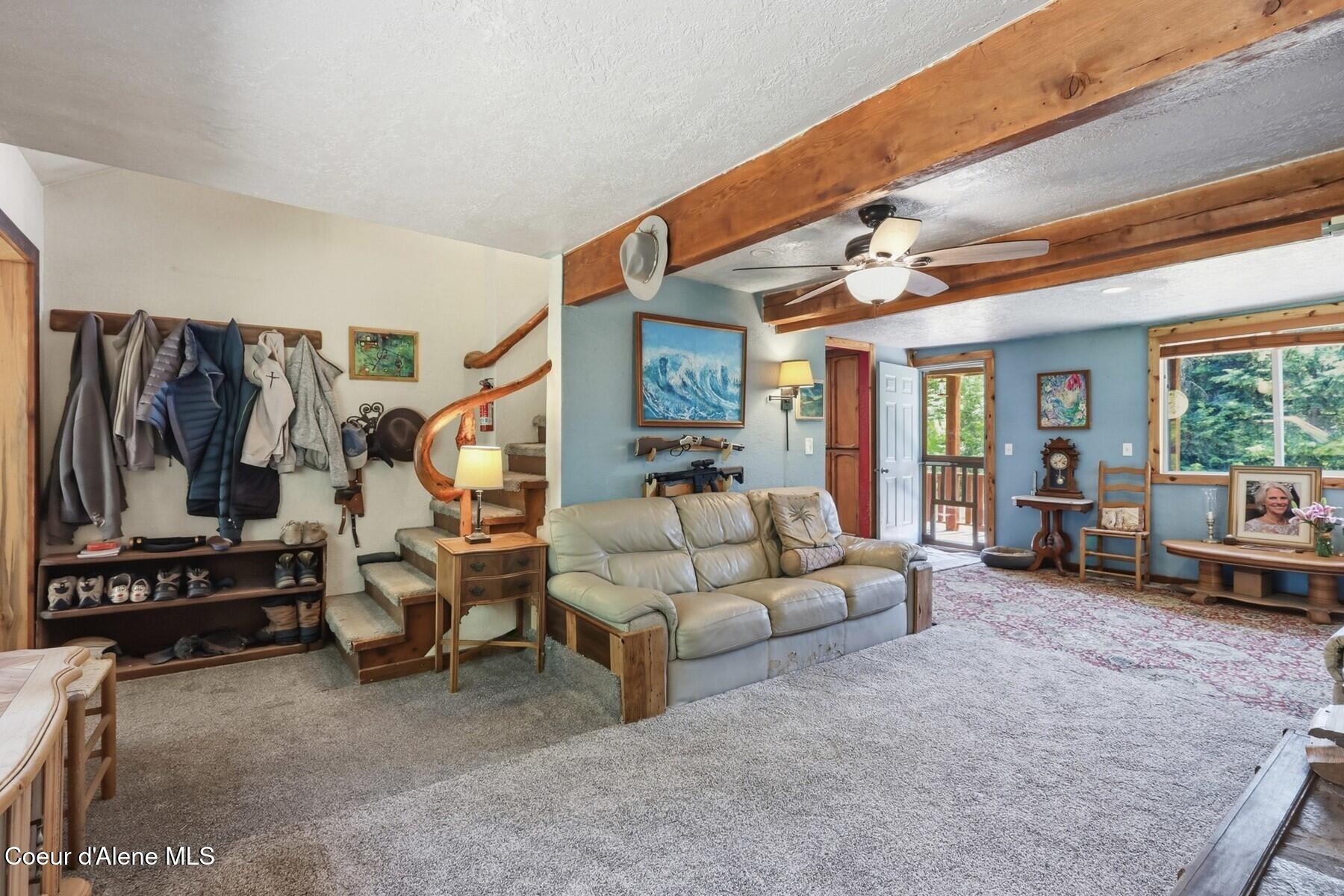 2307 Gold Creek Ridge Road Sandpoint, ID 83864 - Photo 4 of 50 Living Room