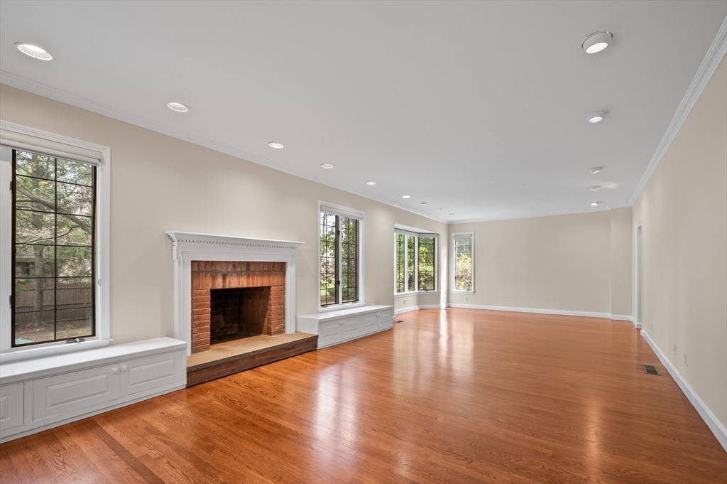 81 Brackett Road Newton, MA 02458 - Photo 16 of 40