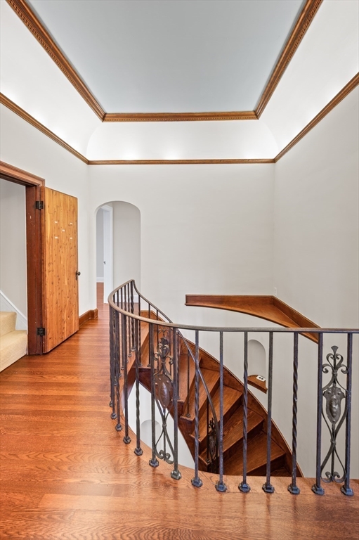 81 Brackett Road Newton, MA 02458 - Photo 22 of 40