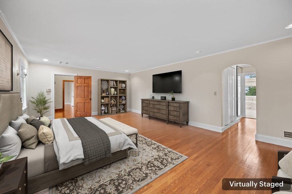 81 Brackett Road Newton, MA 02458 - Photo 24 of 40