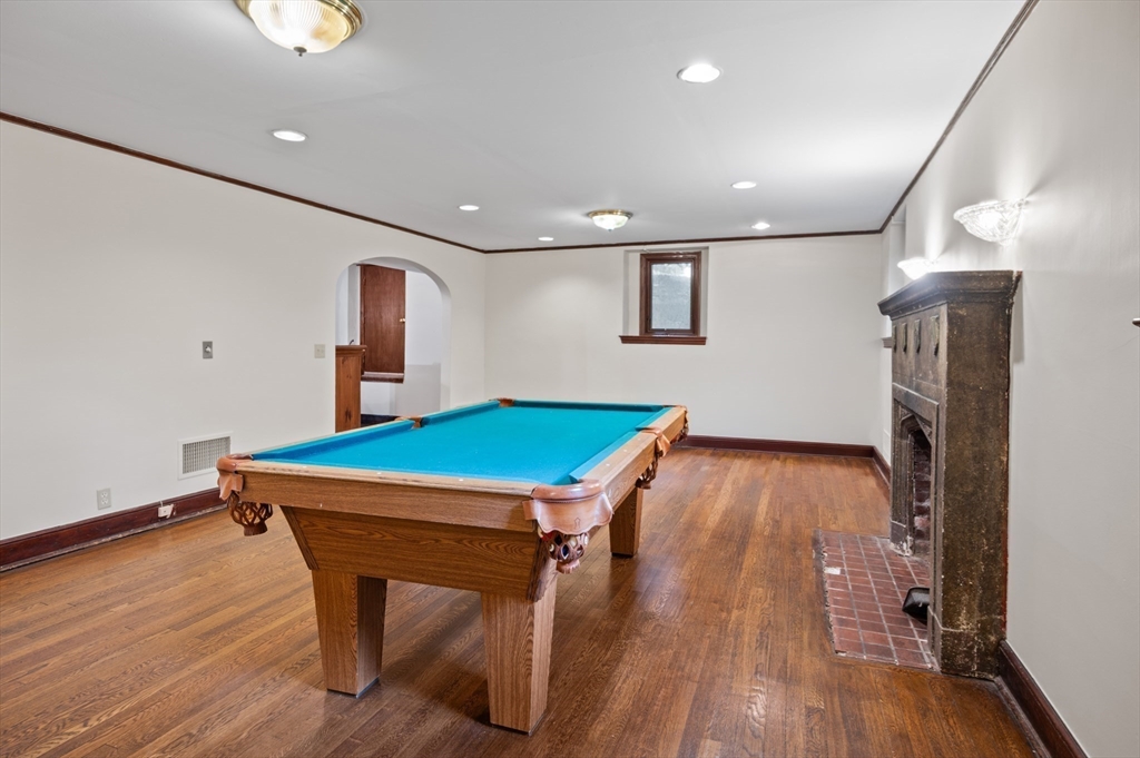 81 Brackett Road Newton, MA 02458 - Photo 36 of 40