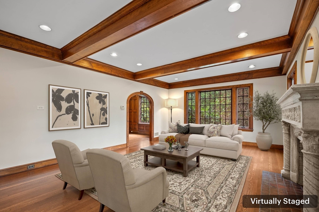 81 Brackett Road Newton, MA 02458 - Photo 4 of 40