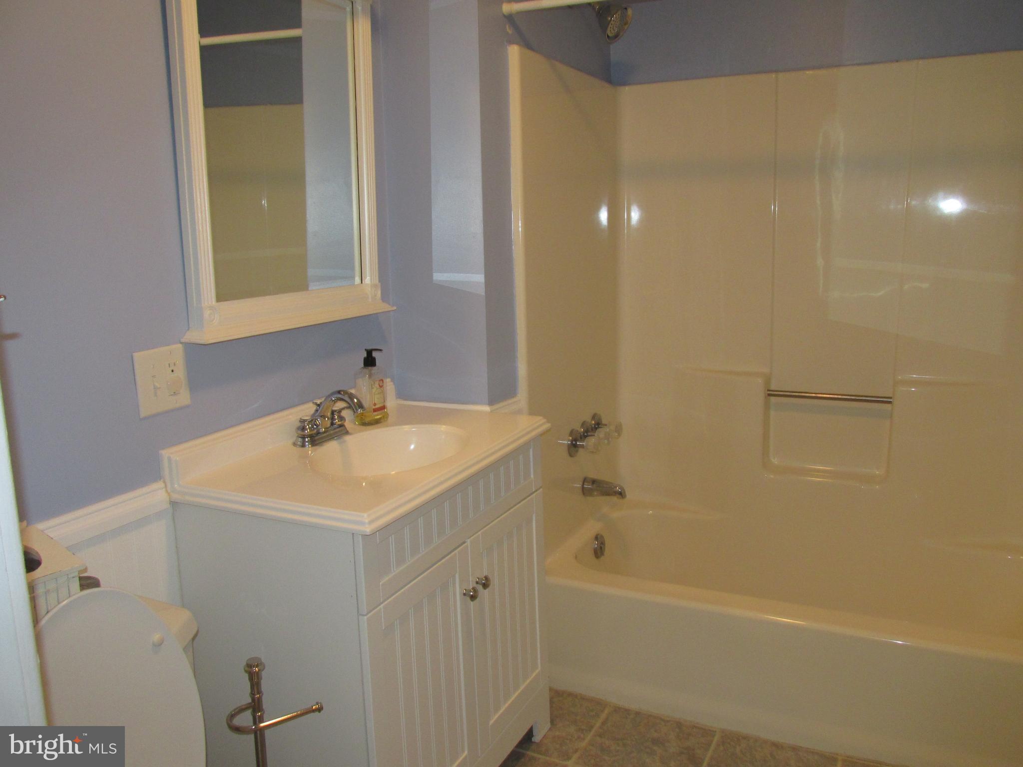 5609 Condon Road Cambridge, MD 21613 - Photo 26 of 27 Bath