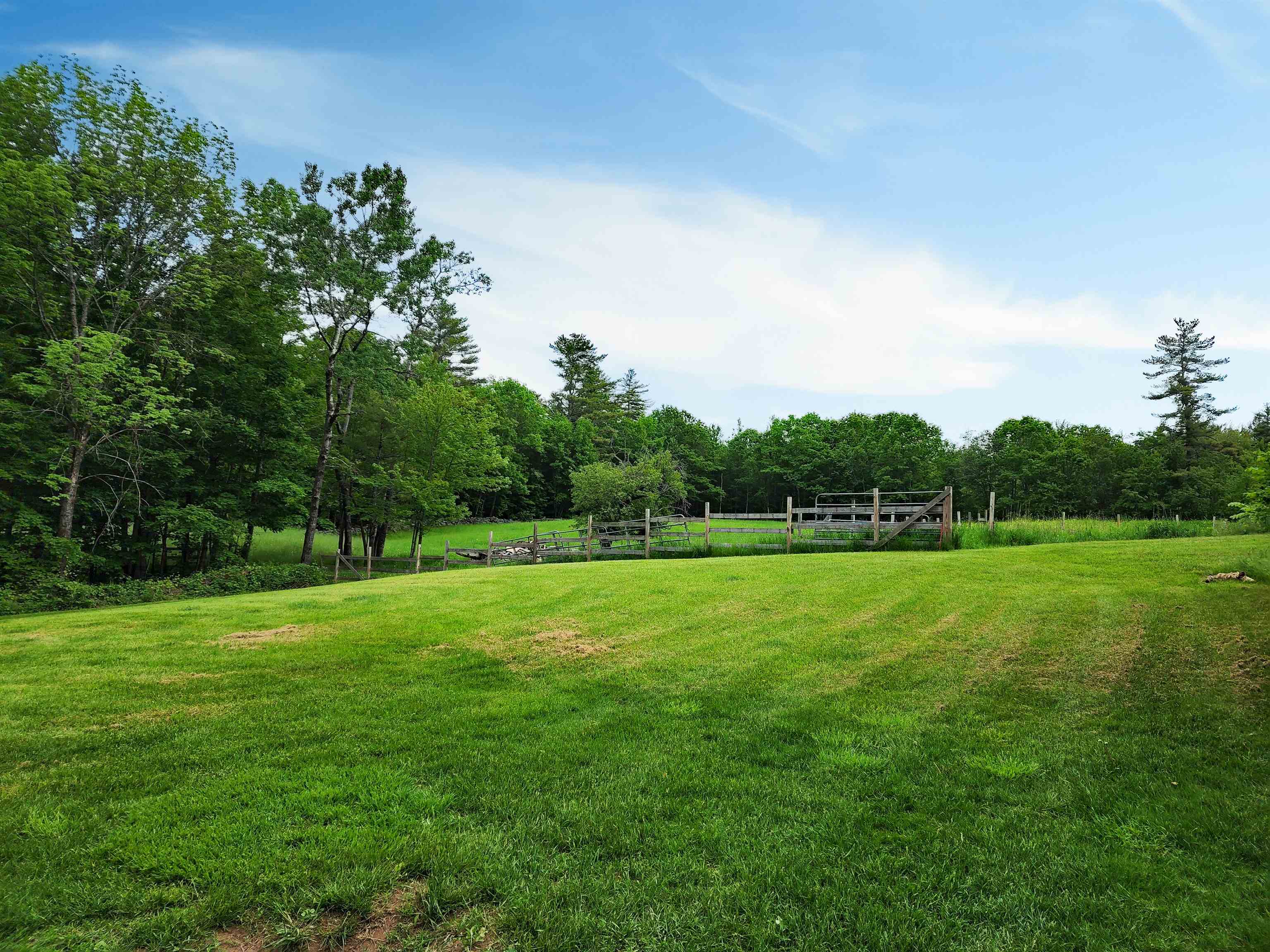 110 Page Road Loudon, NH 03307 - Photo 2 of 21