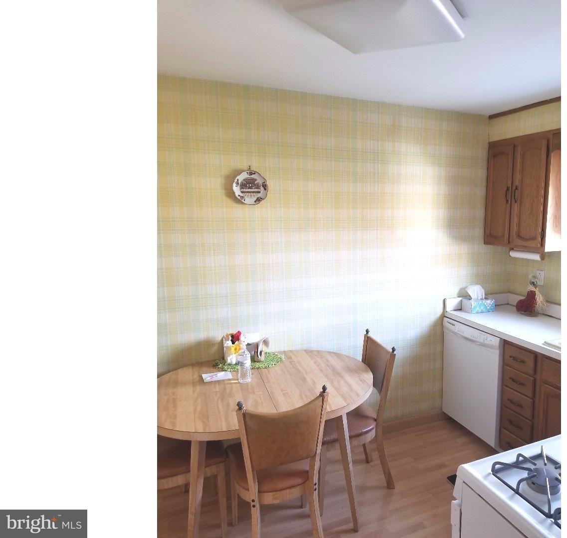 815 Laurel Road Yeadon, PA 19050 - Photo 7 of 21 Kitchen
