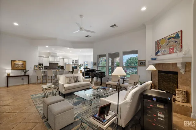 $719,000 | Undisclosed Address, Bakersfield, CA 93311