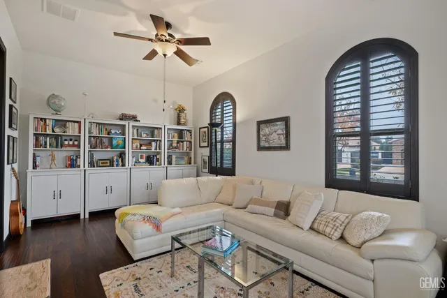 $719,000 | Undisclosed Address, Bakersfield, CA 93311