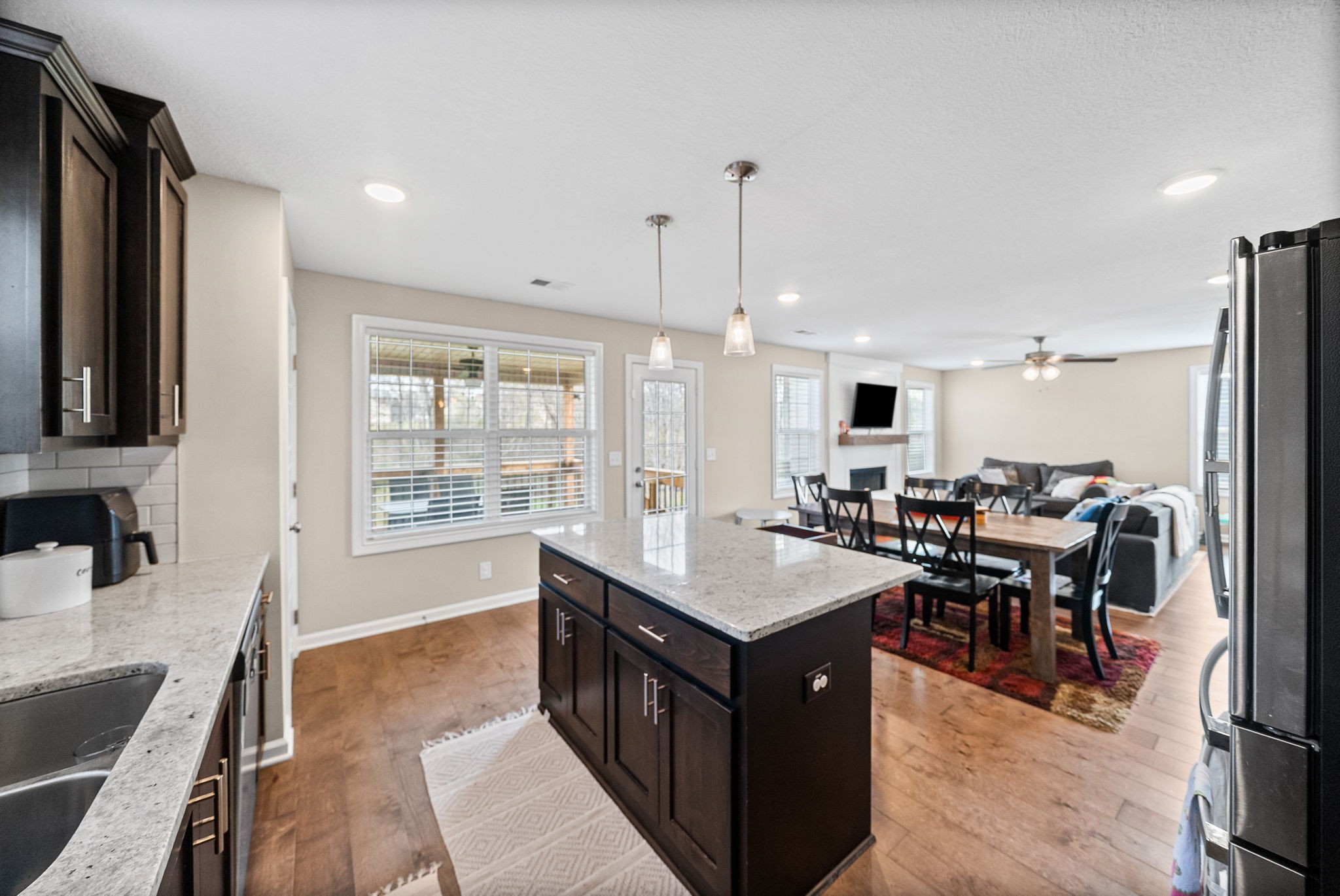 1084 Barnhill Road Clarksville, TN 37043 - Photo 14 of 38