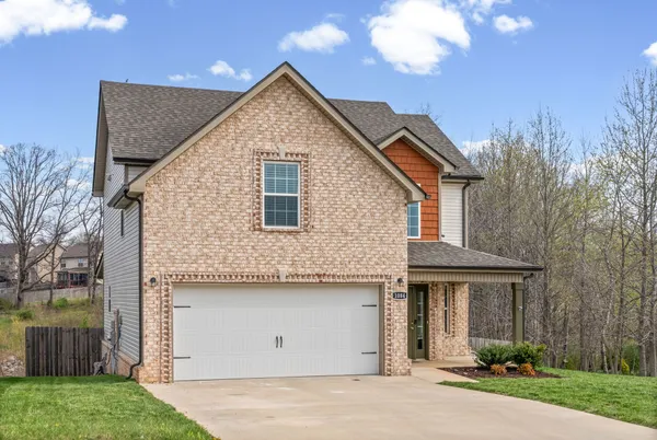 $2,300 | 1084 Barnhill Road, Clarksville, TN 37043