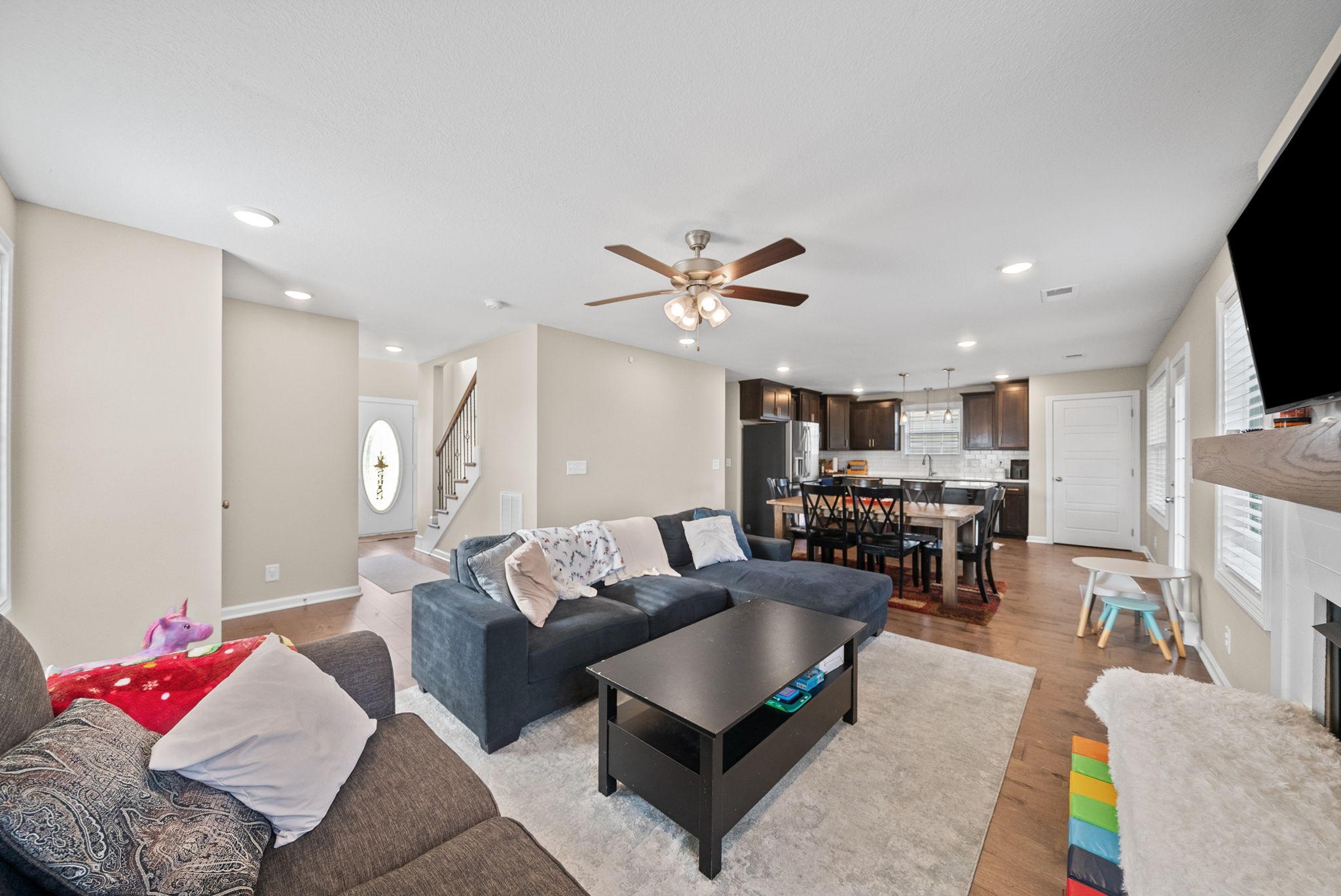 1084 Barnhill Road Clarksville, TN 37043 - Photo 8 of 38