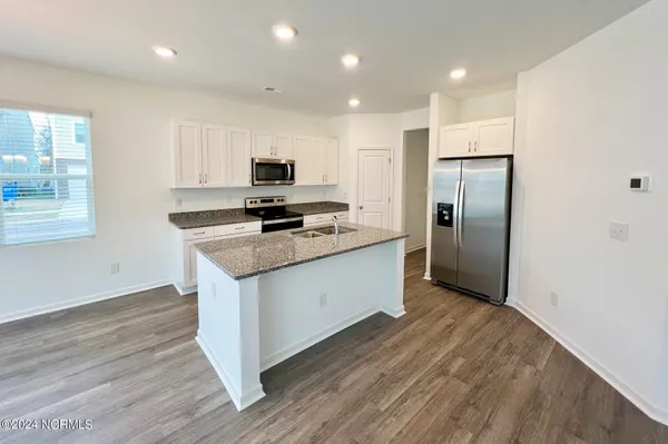 $2,275 | 1649 Stanley Street, Wilmington, NC 28401