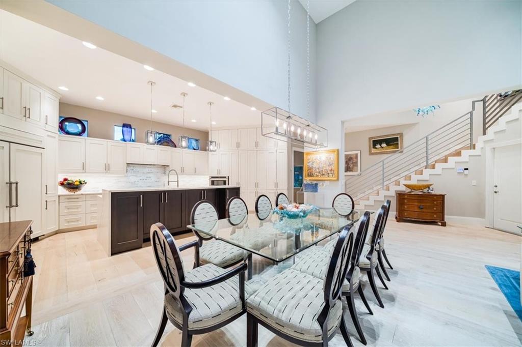 367 5th Avenue North Naples, FL 34102 - Photo 12 of 48 Dining area