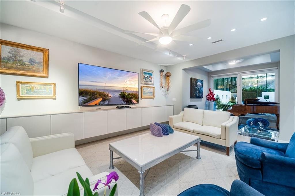 367 5th Avenue North Naples, FL 34102 - Photo 19 of 48 Great room media