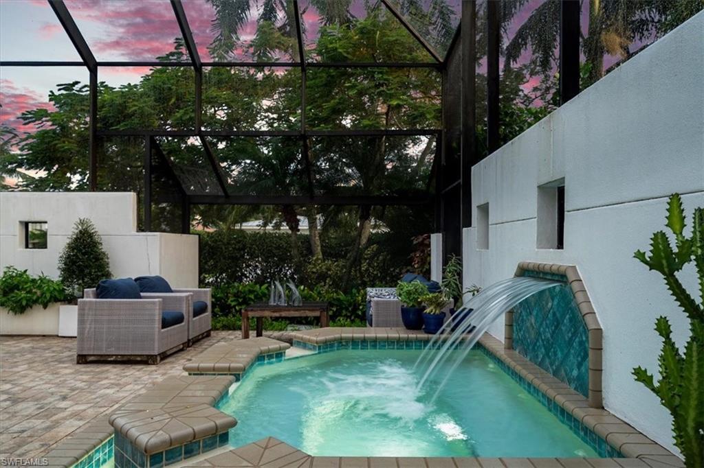 367 5th Avenue North Naples, FL 34102 - Photo 35 of 48 Spa & waterfall