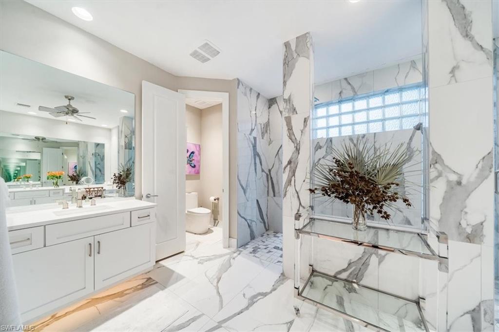 367 5th Avenue North Naples, FL 34102 - Photo 39 of 48 Owners' Bathroom