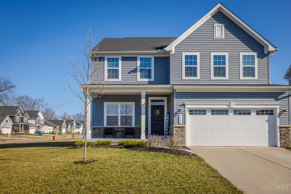 $430,000 | 1586 Rosebush Court, Amelia, OH 45102