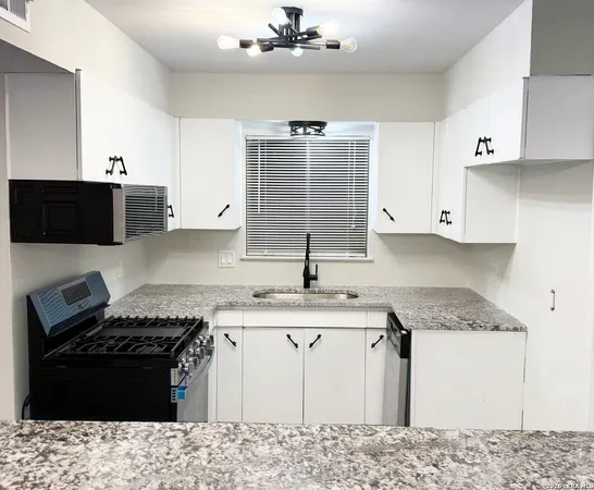 $2,195 | 4206 Dauphine Drive, San Antonio, TX 78218