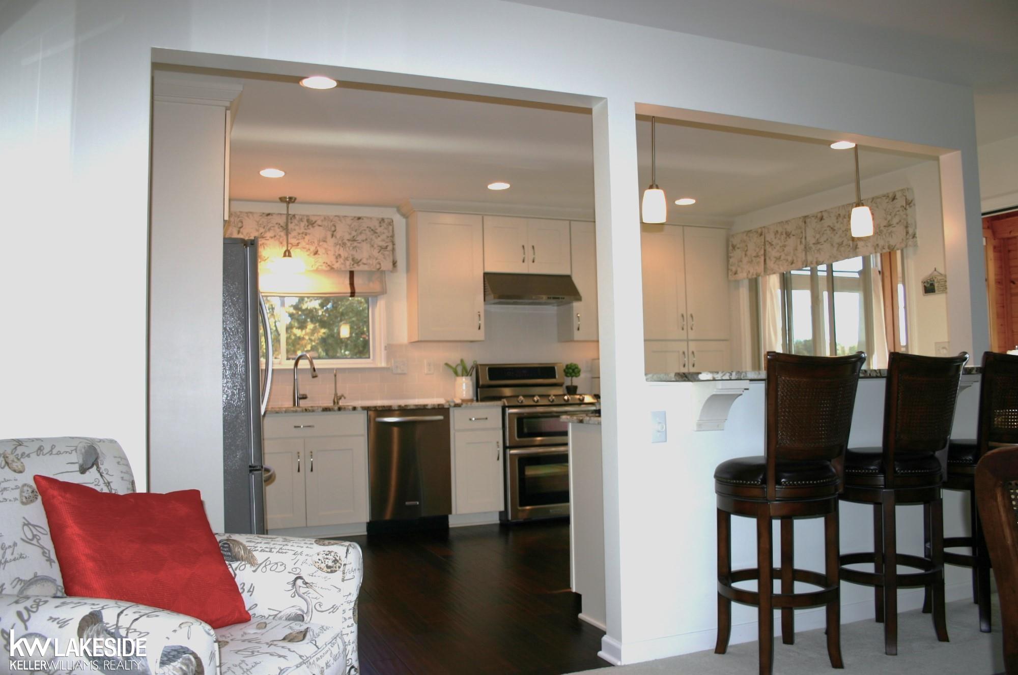 3564 Rush Lake Road Pinckney, MI 48169 - Photo 23 of 55 50125941-22.JPG