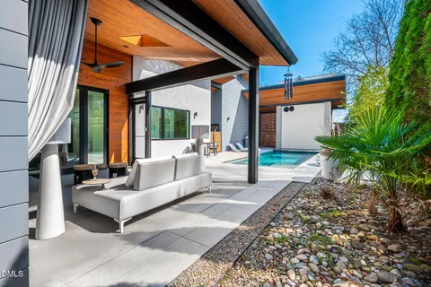 $2,380,000 | 112 Lindsay Street, Carrboro, NC 27510