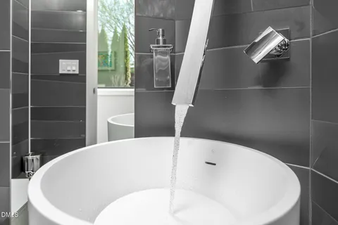 $2,380,000 | 112 Lindsay Street, Carrboro, NC 27510