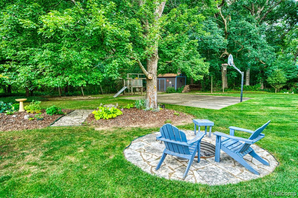 4721 Brophy Road Howell, MI 48855 - Photo 42 of 47