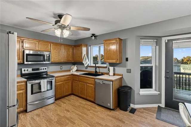 $350,000 | 800 East 14th Street, Kearney, MO 64060