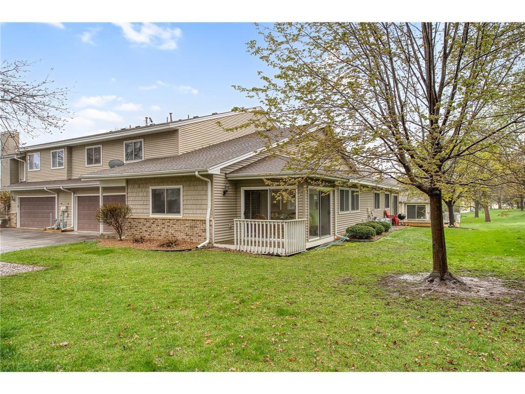 6886 Romeo Road Woodbury, MN 55125 - Photo 1 of 24