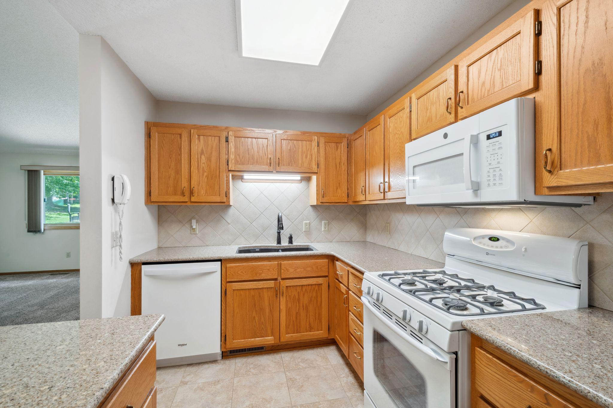6886 Romeo Road Woodbury, MN 55125 - Photo 20 of 24