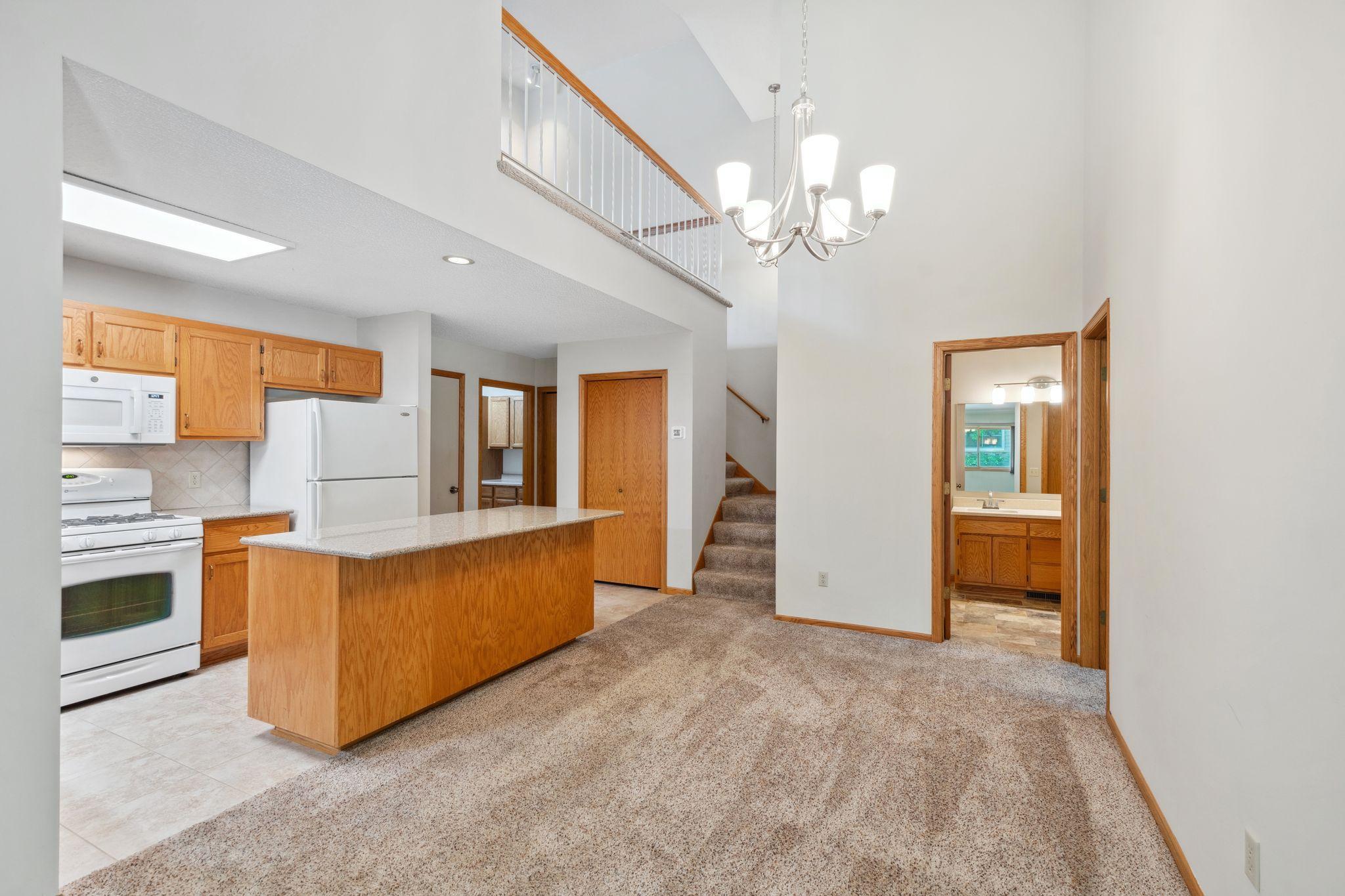 6886 Romeo Road Woodbury, MN 55125 - Photo 6 of 24